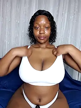 Snapshot of Jazmine-Blue chatting on December 27, 9:32 pm Jazmine-Blue online show from December 27, 9:32 pm