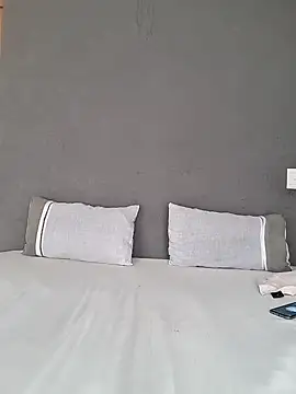 Snapshot of Jazmine-Blue chatting on December 28, 8:48 am Jazmine-Blue online show from December 28, 8:48 am