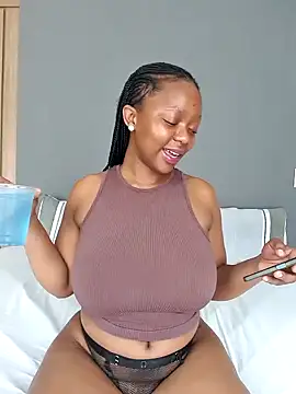 Snapshot of Jazmine-Blue chatting on January 19, 9:22 am Jazmine-Blue online show from January 19, 9:22 am