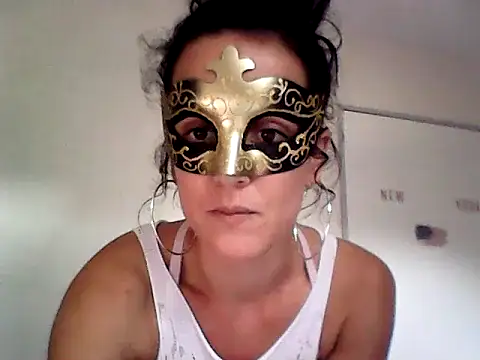 Masquegirlmysterious online show from September 30, 11:59 am