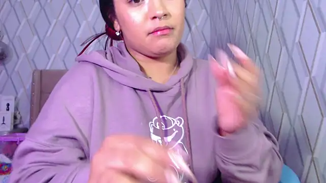 NicolleTaylor online show from March 19, 10:22 am