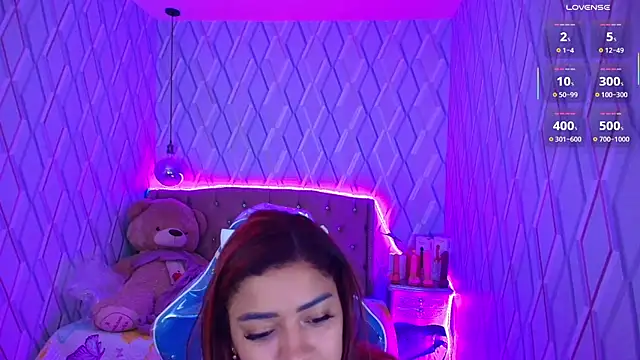 NicolleTaylor online show from September 24, 3:54 am