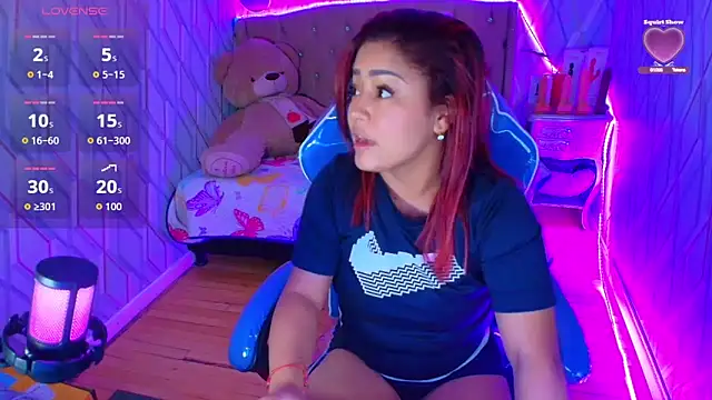 NicolleTaylor online show from September 27, 3:00 am