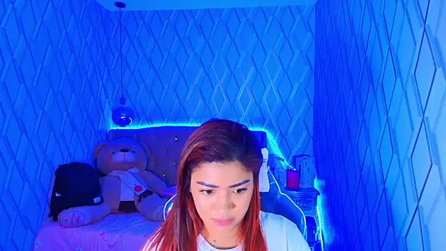 NicolleTaylor online show from November 16, 3:23 am