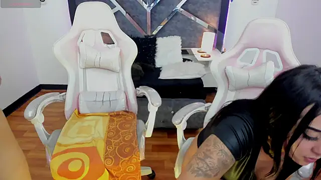 Snapshot of iam_sofiia chatting on February 28, 2:53 am iam sofiia online show from February 28, 2:53 am