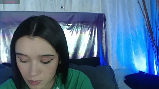 megan lover online show from October 2, 2:18 am