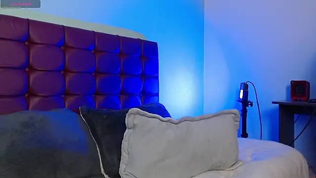 megan lover online show from November 15, 1:47 am