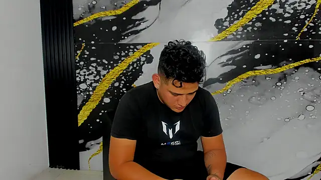 sweethot    online show from September 22, 2:41 pm