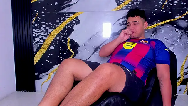 sweethot    online show from September 28, 2:00 pm