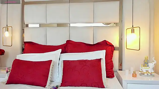 elizavenus online show from February 25, 12:13 pm