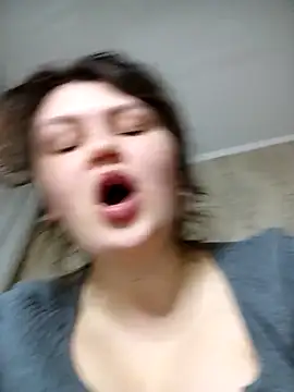 Snapshot of BlackCurly chatting on March 9, 9:25 pm BlackCurly online show from March 9, 9:25 pm