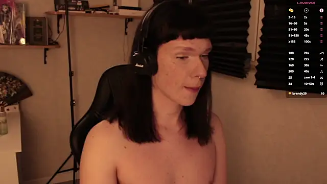 carthylovvve online show from February 28, 7:56 pm