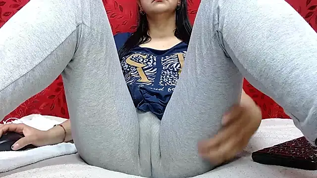 MELANIE SEX69 online show from October 28, 9:28 pm