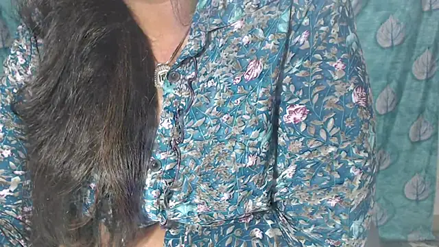 Sophia your online show from February 26, 11:09 am