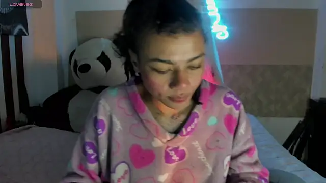 Lilithsabeth online show from November 5, 1:27 am