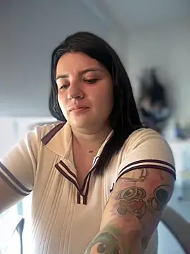 horny roomiess online show from September 9, 2:16 pm