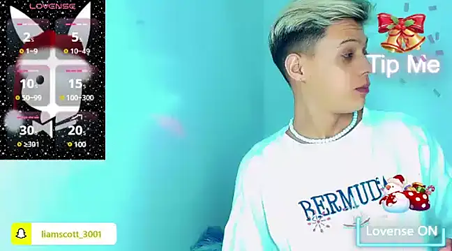 Liamscott  online show from December 20, 9:21 am