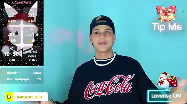 Liamscott  online show from December 22, 5:45 am