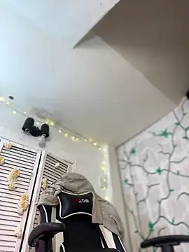 JulianaCastillo online show from January 12, 10:23 am