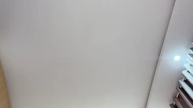 Snapshot of Jennie_Spa chatting on December 14, 6:20 pm Jennie Spa online show from December 14, 6:20 pm