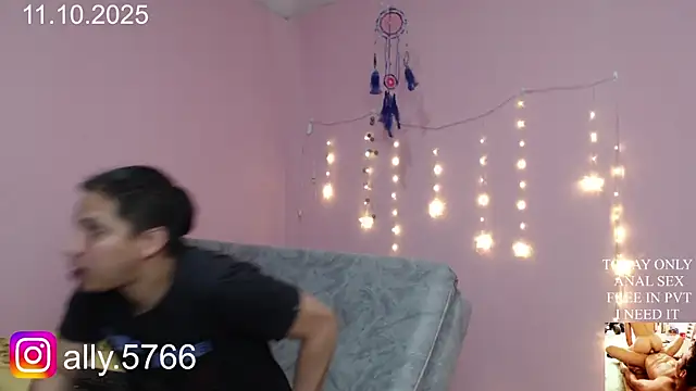 CoreAlejito online show from October 12, 1:48 am