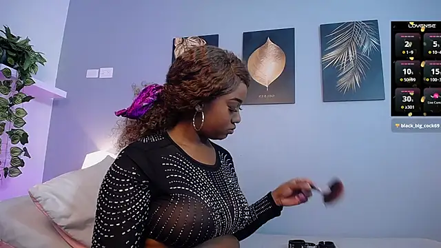 Snapshot of JasmineCampbell_ chatting on March 16, 12:01 am JasmineCampbell online show from March 16, 12:01 am