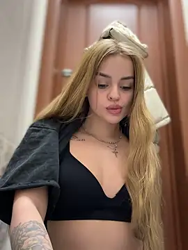 AngelinaTeller online show from February 1, 4:14 am