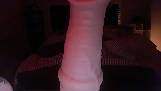 Snapshot of Blazedsurfer30 chatting on February 4, 8:46 am Blazedsurfer30 online show from February 4, 8:46 am