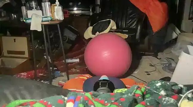 Snapshot of Blazedsurfer30 chatting on March 7, 12:45 pm Blazedsurfer30 online show from March 7, 12:45 pm