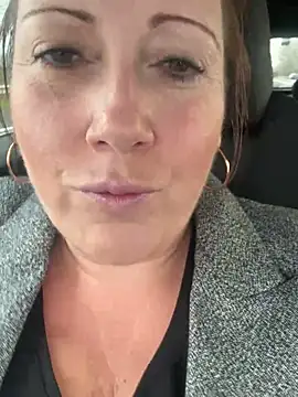 xsexycurvymilf online show from December 23, 10:53 am