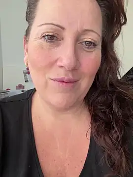 xsexycurvymilf online show from January 31, 9:16 am