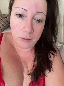 xsexycurvymilf online show from March 3, 8:38 am