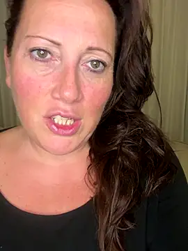 xsexycurvymilf online show from October 2, 6:26 pm