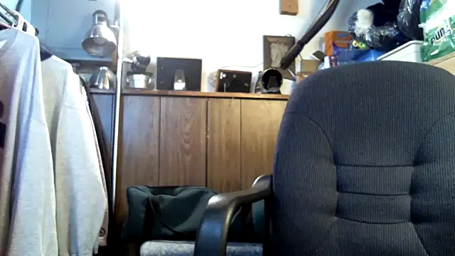 Snapshot of handsomeguy0729 chatting on January 13, 5:12 pm handsomeguy0729 online show from January 13, 5:12 pm