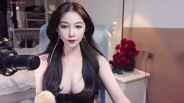 vyizh- online show from March 3, 1:53 pm