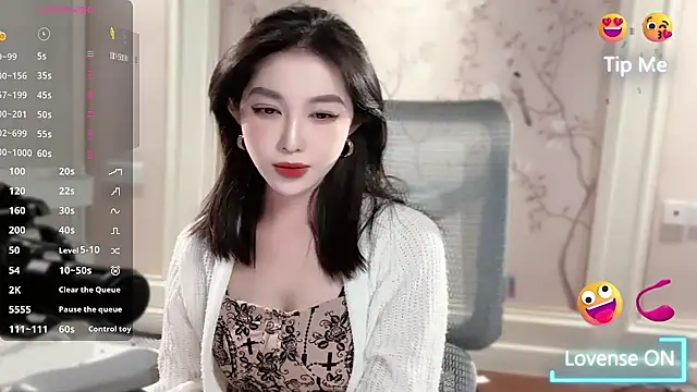 vyizh- online show from October 20, 1:33 pm