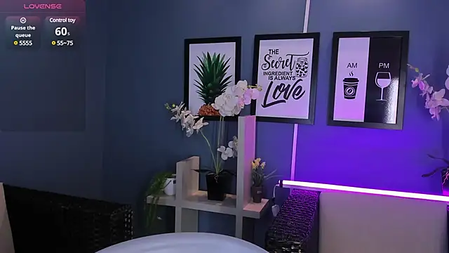 Amareto  online show from March 4, 11:40 am