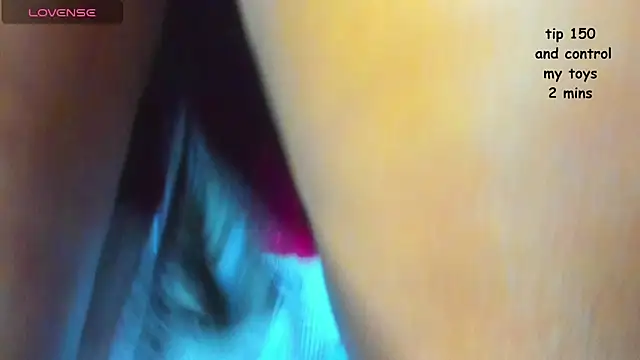 Snapshot of aphrodites_ass chatting on October 11, 5:17 am aphrodites ass online show from October 11, 5:17 am