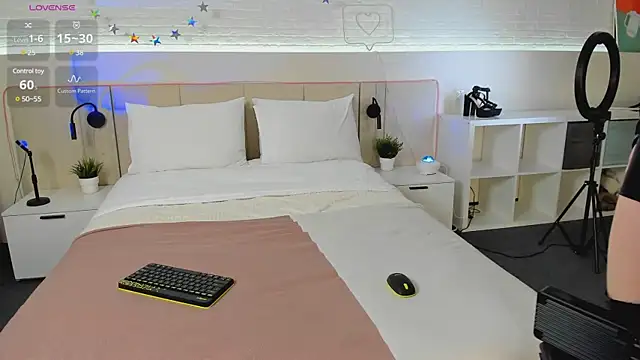 Snapshot of BelovedRuby chatting on March 14, 3:59 am BelovedRuby online show from March 14, 3:59 am