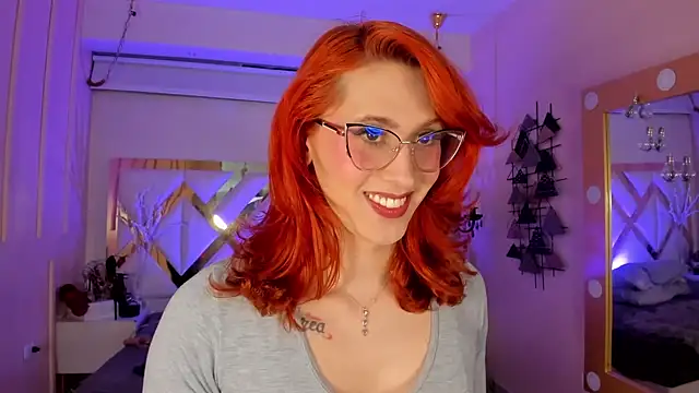 Juliana Saenzz online show from March 3, 12:16 pm