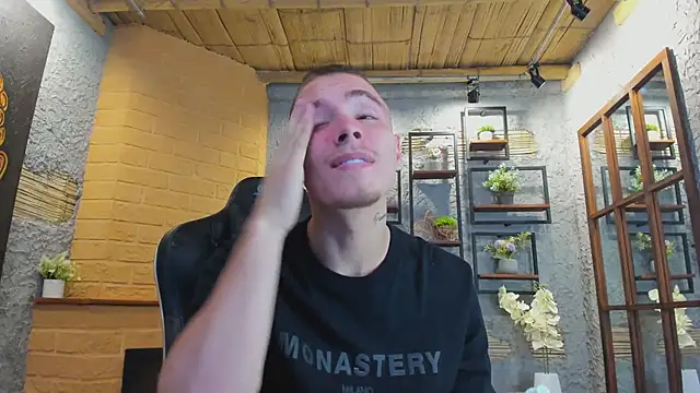 JordanThompson  online show from March 17, 7:04 pm