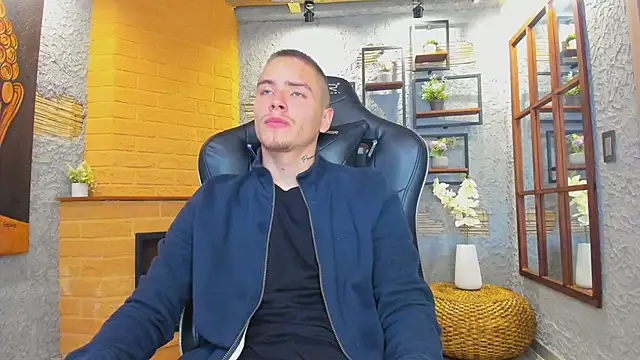 JordanThompson  online show from March 21, 7:57 pm