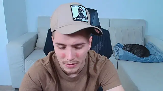 JordanThompson  online show from November 18, 9:41 pm