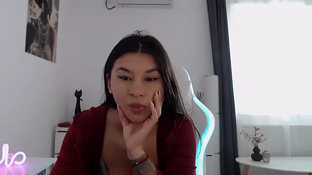 Simply the best online show from November 5, 9:53 am