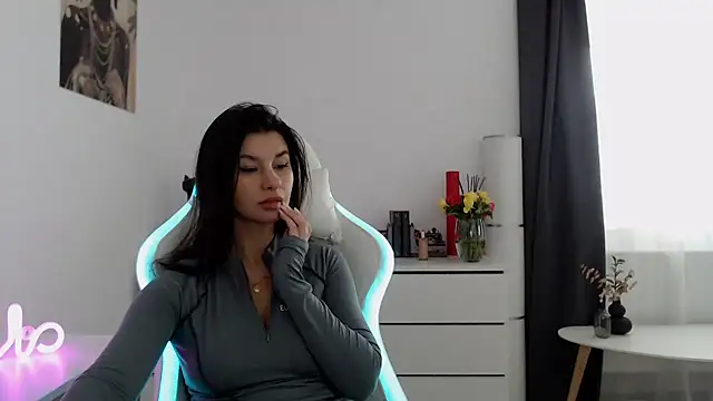 Simply the best online show from November 13, 8:35 am