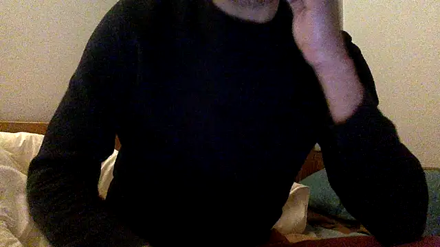 Snapshot of molozeb chatting on October 31, 5:41 am molozeb online show from October 31, 5:41 am