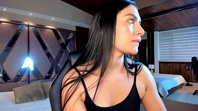 carina rossi online show from January 28, 11:38 am