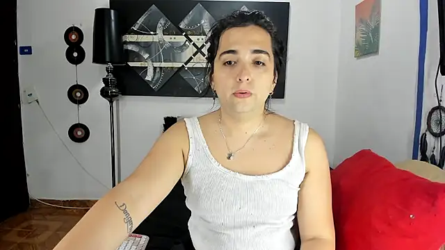 SARAMISHA online show from September 30, 11:10 pm