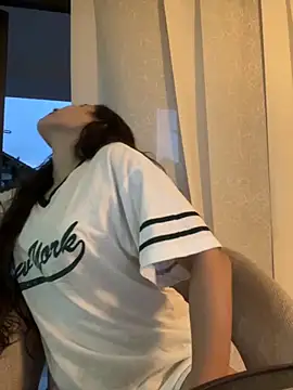 LittleDoll    online show from November 12, 10:30 pm