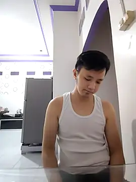 Snapshot of andi888999 chatting on November 22, 12:48 pm andi888999 online show from November 22, 12:48 pm